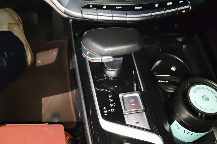 Used Geely Auto Emgrand GT 2021 1.8T National Style Edition Gear Lever