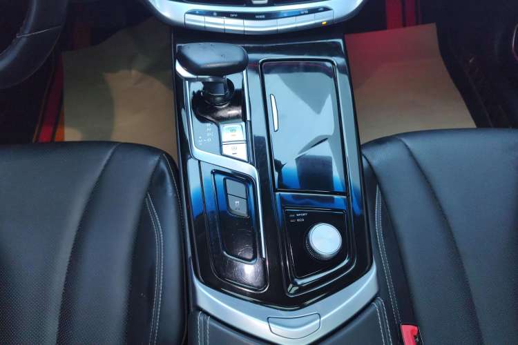 Used Geely Auto Emgrand GT 2021 1.8T Flagship Edition+ Gear Lever