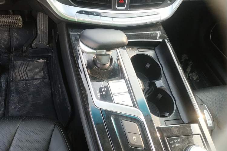 Used Geely Auto Emgrand GT 2021 1.8T Flagship Edition+ Gear Lever