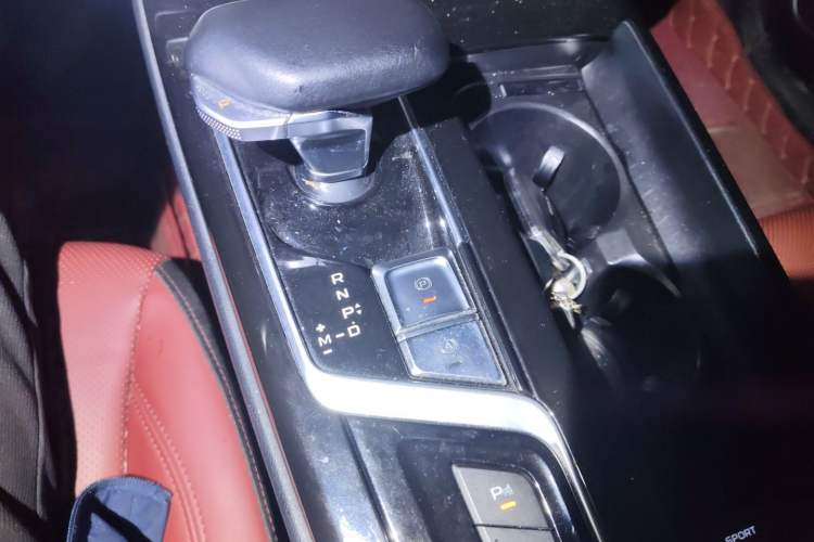 Used Geely Auto Emgrand GT 2021 1.8T National Style Edition Gear Lever