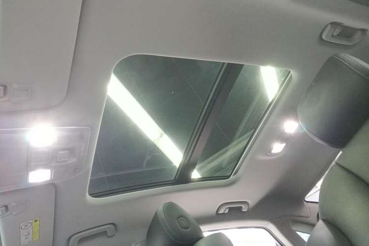 Used Geely Auto Emgrand GT 2021 1.8T Flagship Edition Headliner