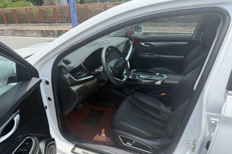 Used Geely Auto Emgrand GT 2021 1.8T Flagship Edition+ Interior 1