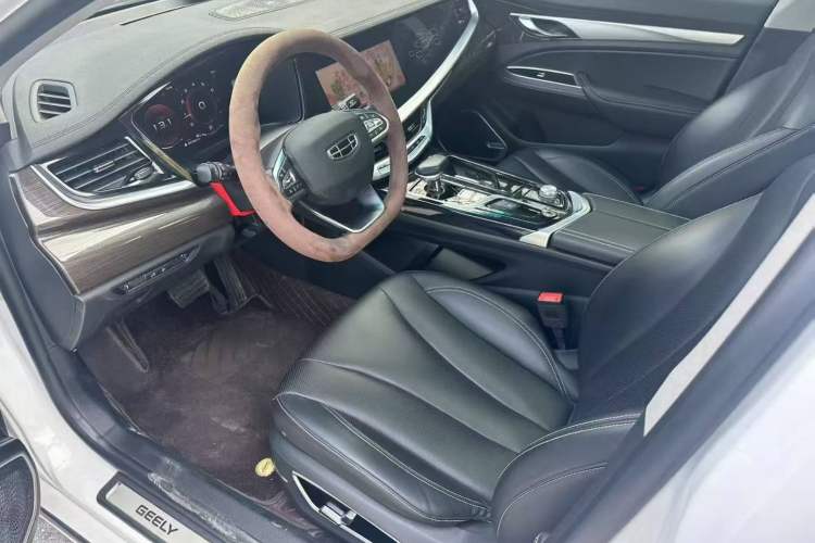 Used Geely Auto Emgrand GT 2021 1.8T Flagship Edition+ Interior 2