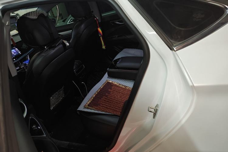 Used Geely Auto Emgrand GT 2021 1.8T Flagship Edition+ Interior 4
