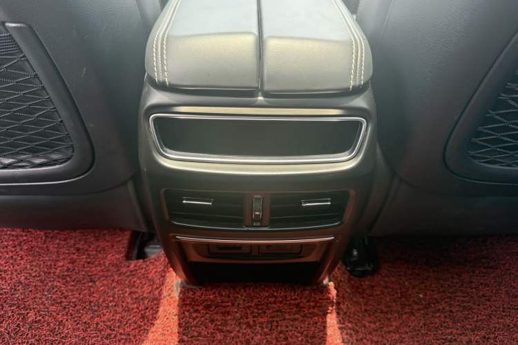 Used Geely Auto Emgrand GT 2021 1.8T Flagship Edition+ Interior 8