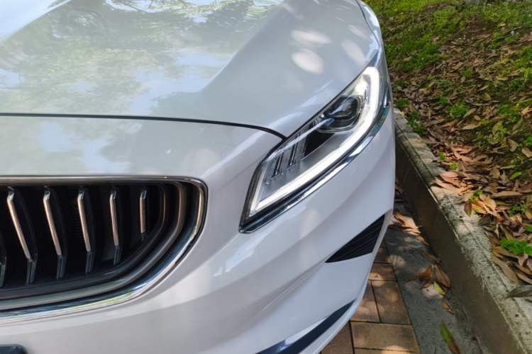 Used Geely Auto Emgrand GT 2021 1.8T Flagship Edition+ Left Front Headlight