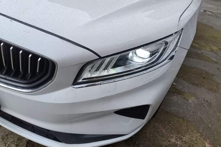 Used Geely Auto Emgrand GT 2021 1.8T Flagship Edition+ Left Front Headlight