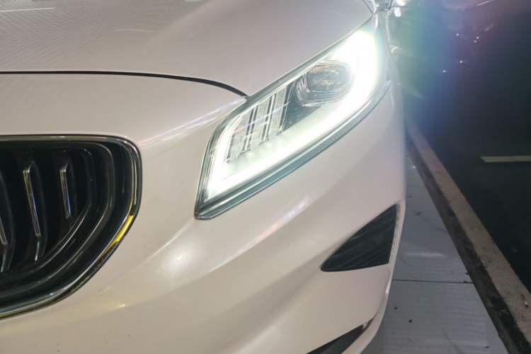 Used Geely Auto Emgrand GT 2021 1.8T Flagship Edition Left Front Headlight