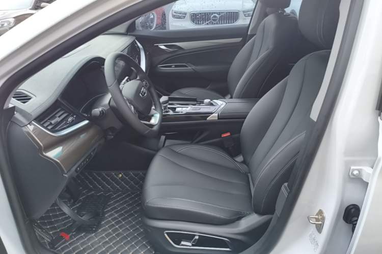 Used Geely Auto Emgrand GT 2021 1.8T Flagship Edition+ Left Front Seat