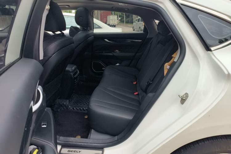 Used Geely Auto Emgrand GT 2021 1.8T Flagship Edition Left Rear Seat