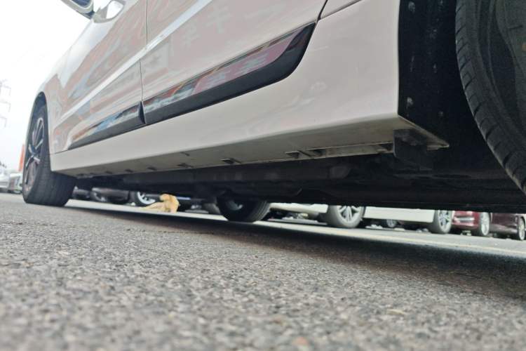 Used Geely Auto Emgrand GT 2021 1.8T Flagship Edition+ Left Side Sill