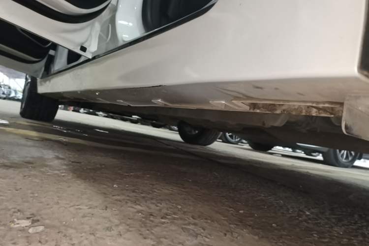 Used Geely Auto Emgrand GT 2021 1.8T Flagship Edition+ Left Side Sill