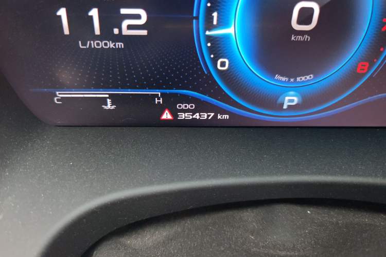 Used Geely Auto Emgrand GT 2021 1.8T Flagship Edition+ Odometer Close Up