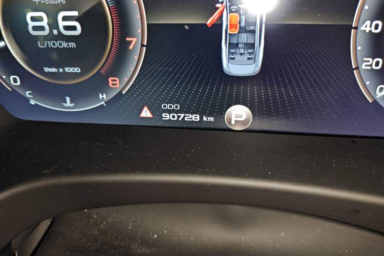 Used Geely Auto Emgrand GT 2021 1.8T Flagship Edition+ Odometer Close Up