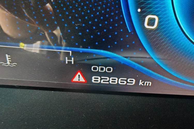 Used Geely Auto Emgrand GT 2021 1.8T Flagship Edition Odometer Close Up