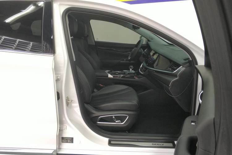 Used Geely Auto Emgrand GT 2021 1.8T Flagship Edition Right Front Seat