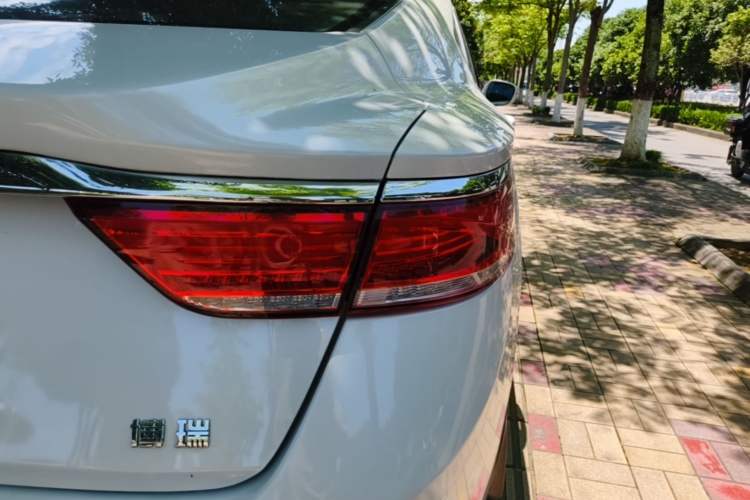 Used Geely Auto Emgrand GT 2021 1.8T Flagship Edition+ Right Rear Taillight