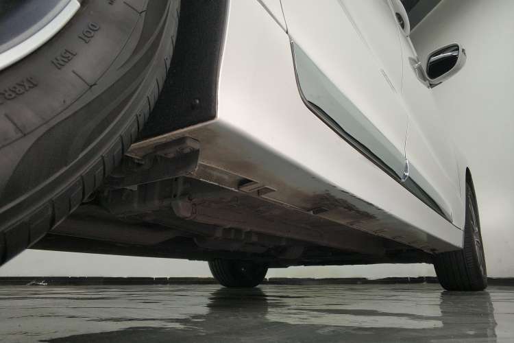 Used Geely Auto Emgrand GT 2021 1.8T Flagship Edition Right Side Sill