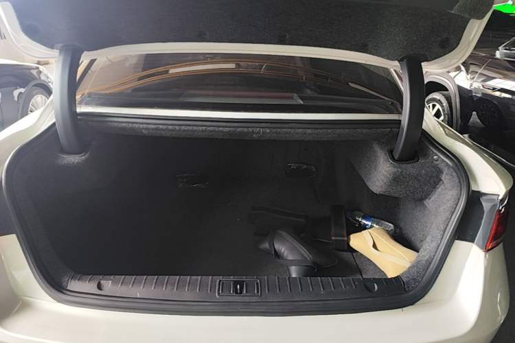 Used Geely Auto Emgrand GT 2021 1.8T Flagship Edition+ Trunk
