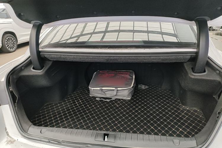 Used Geely Auto Emgrand GT 2021 1.8T Flagship Edition Trunk