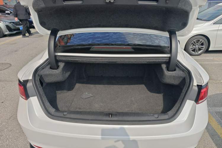 Used Geely Auto Emgrand GT 2021 1.8T Flagship Edition+ Trunk