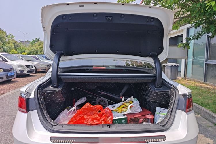 Used Geely Auto Emgrand GT 2021 1.8T Flagship Edition Trunk