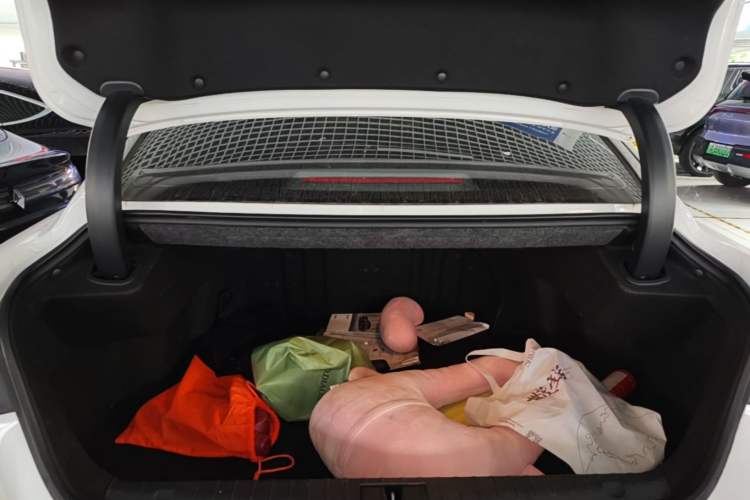 Used Geely Auto Emgrand GT 2021 1.8T Flagship Edition Trunk