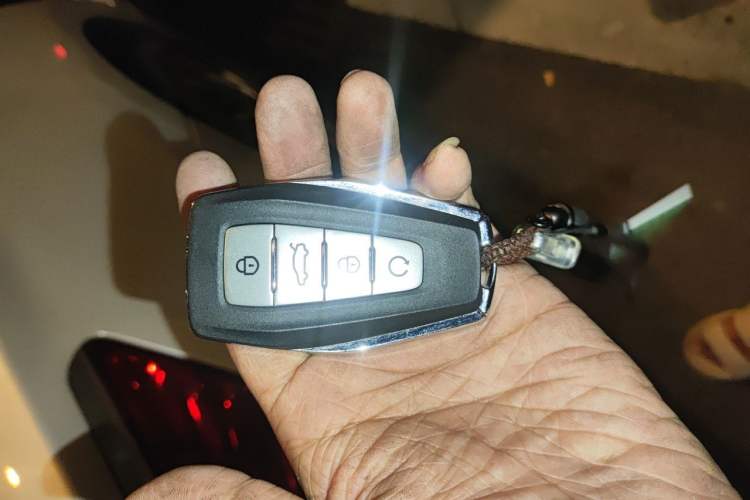 Used Geely Auto Emgrand GT 2021 1.8T Flagship Edition+ Vehicle Key