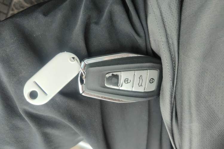 Used Geely Auto Emgrand GT 2021 1.8T Flagship Edition+ Vehicle Key