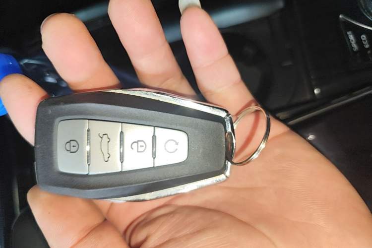 Used Geely Auto Emgrand GT 2021 1.8T Flagship Edition+ Vehicle Key