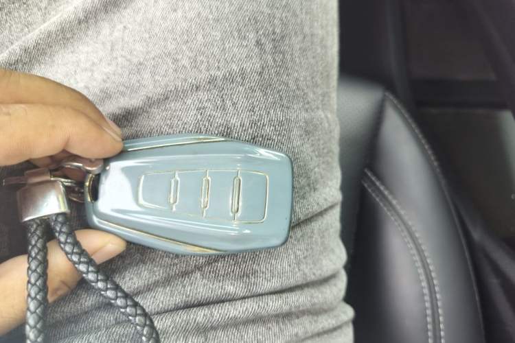 Used Geely Auto Emgrand GT 2021 1.8T Flagship Edition Vehicle Key
