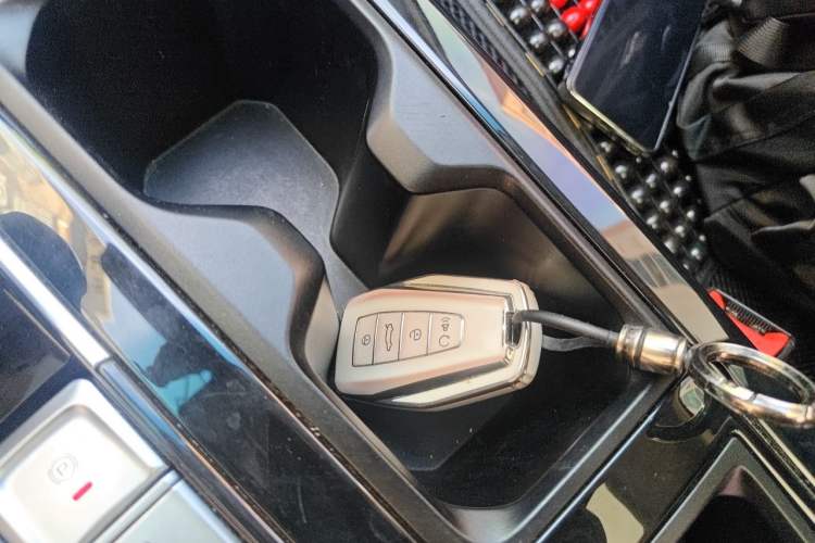 Used Geely Auto Emgrand GT 2021 1.8T Flagship Edition Vehicle Key