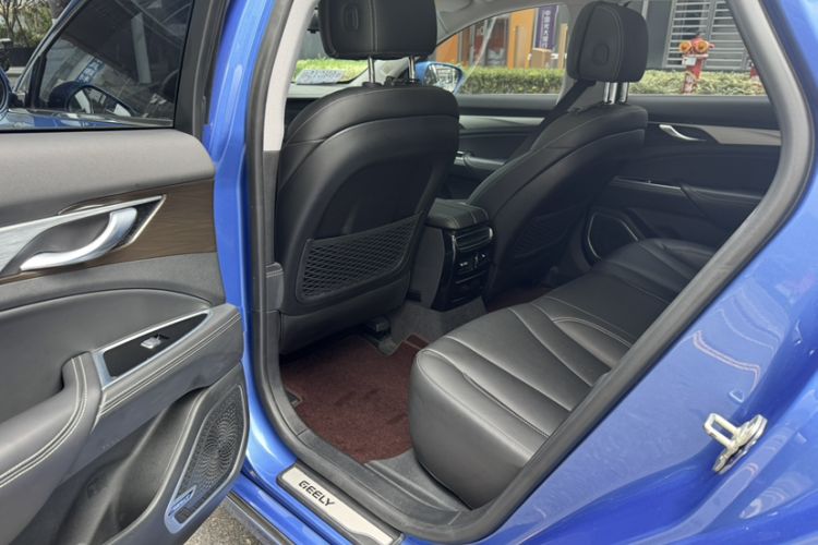 Used Geely Auto Emgrand GT New Energy 2018 1.5T PHEV Yaoxiang Edition Interior 8