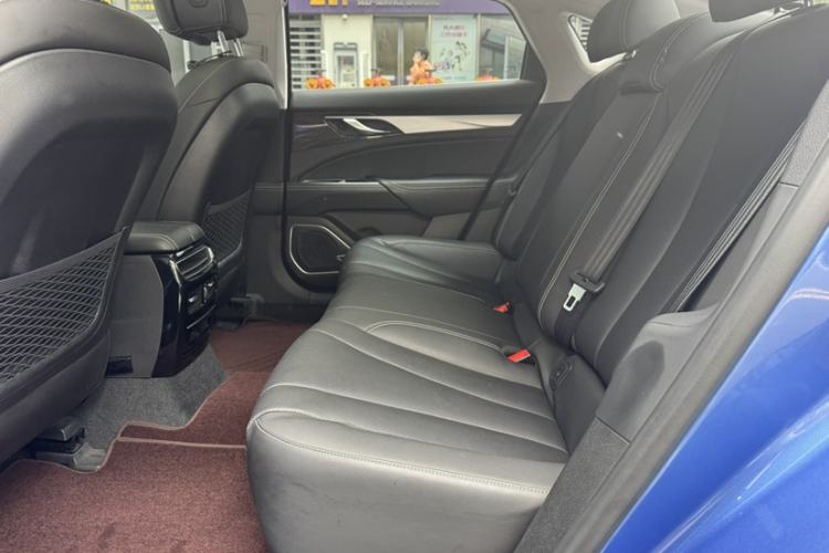 Used Geely Auto Emgrand GT New Energy 2018 1.5T PHEV Yaoxiang Edition Interior 9