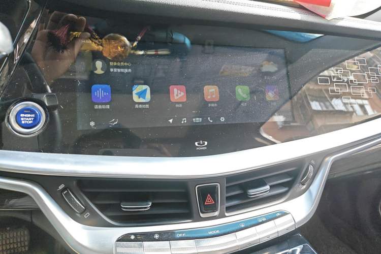 Used Geely Auto Emgrand GT New Energy 2018 1.5T PHEV Yaoxiang Edition Audio And AC Panel