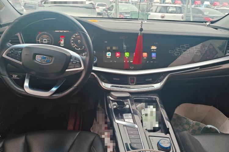 Used Geely Auto Emgrand GT New Energy 2018 1.5T PHEV Yao Ling Edition Center Console