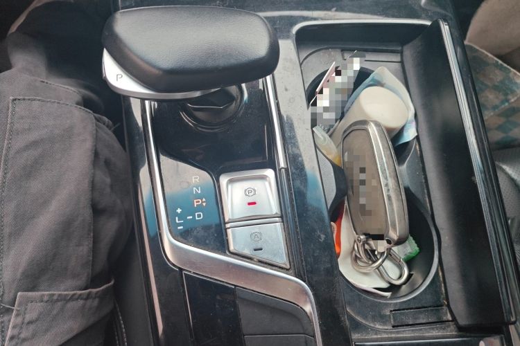 Used Geely Auto Emgrand GT New Energy 2018 1.5T PHEV Yao Ling Edition Gear Lever