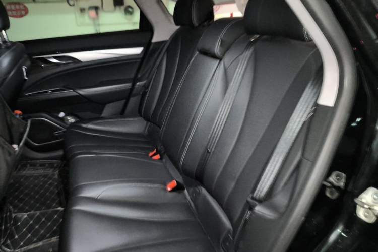 Used Geely Auto Emgrand GT New Energy 2018 1.5T PHEV Yaoxiang Edition Left Rear Seat