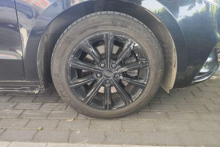 Used Geely Auto Emgrand GT New Energy 2018 1.5T PHEV Yaoxiang Edition Right Front Wheel Hub