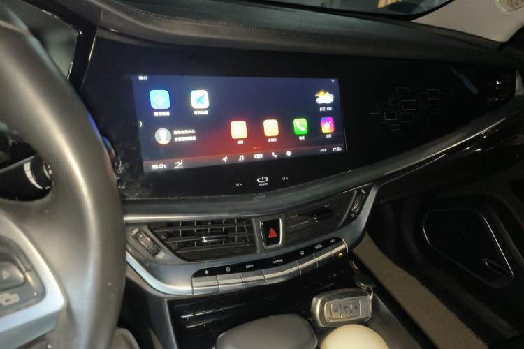 Used Geely Auto Emgrand GT New Energy 2018 1.5T PHEV Yaoxiang Edition Audio And AC Panel