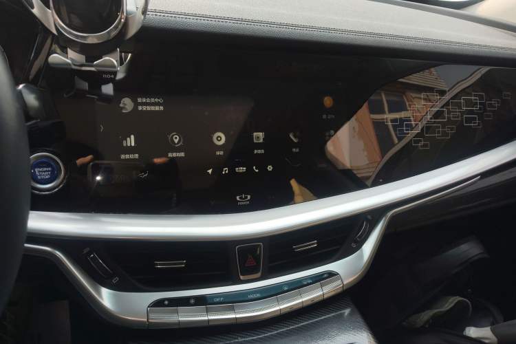 Used Geely Auto Emgrand GT New Energy 2018 1.5T PHEV Yaoxiang Edition Audio And AC Panel