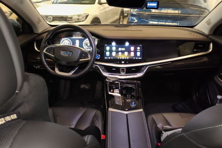 Used Geely Auto Emgrand GT New Energy 2018 1.5T PHEV Yao Ling Edition Center Console