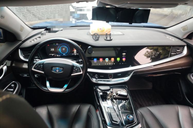 Used Geely Auto Emgrand GT New Energy 2018 1.5T PHEV Yao Ling Edition Center Console