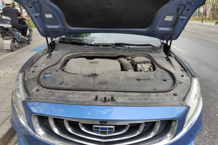 Used Geely Auto Emgrand GT New Energy 2018 1.5T PHEV Yao Ling Edition Engine Bay