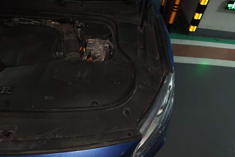 Used Geely Auto Emgrand GT New Energy 2018 1.5T PHEV Yaoxiang Edition Engine Bay Left