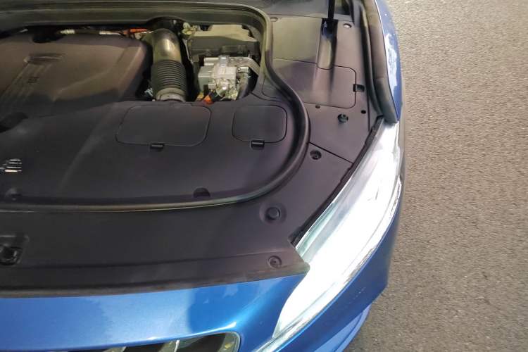 Used Geely Auto Emgrand GT New Energy 2018 1.5T PHEV Yaoyue Edition Engine Bay Left