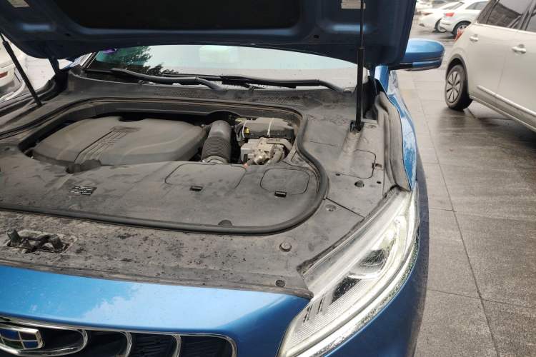 Used Geely Auto Emgrand GT New Energy 2018 1.5T PHEV Yao Ling Edition Engine Bay Left