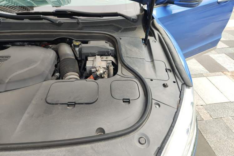 Used Geely Auto Emgrand GT New Energy 2018 1.5T PHEV Yaoxiang Edition Engine Bay Left