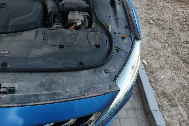 Used Geely Auto Emgrand GT New Energy 2018 1.5T PHEV Yao Ling Edition Engine Bay Left