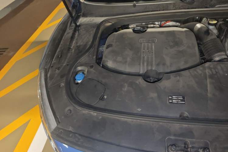 Used Geely Auto Emgrand GT New Energy 2018 1.5T PHEV Yao Ling Edition Engine Bay Right